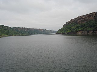 <span class="mw-page-title-main">Mandsaur</span> City in Madhya Pradesh, India