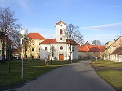 Kostel sv. Kateřiny v obci