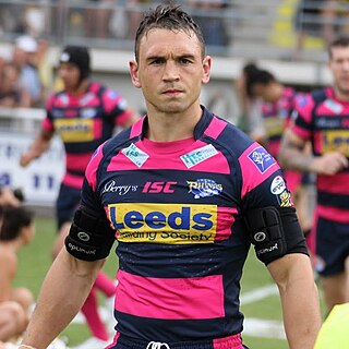 <span class="mw-page-title-main">Kevin Sinfield</span> English rugby player and coach (born 1980)