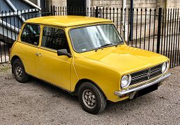 Standard 1980 1098cc Mini Clubman saloon