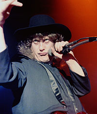 Noddy Holder (modified).jpg