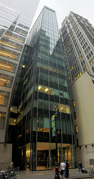 <span class="mw-page-title-main">Springs Mills Building</span> Office skyscraper in Manhattan, New York