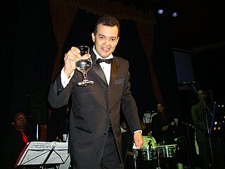 <span class="mw-page-title-main">Alex Bueno</span> Dominican musical artist