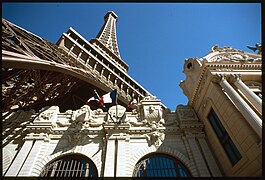 Las Vegas. Dettaglio del Paris Las Vegas Hotel e Casinò (DOI 13702).jpg