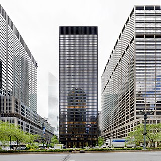 <span class="mw-page-title-main">Seagram Building</span> Office skyscraper in Manhattan, New York