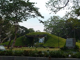 <span class="mw-page-title-main">Semmoli Poonga</span> Botanical garden in Chennai, India