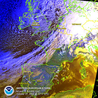 <span class="mw-page-title-main">Cyclone Jeanett</span> Extratropical cyclone