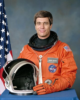 <span class="mw-page-title-main">John E. Blaha</span> American astronaut (born 1942)