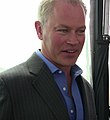 Neal McDonough interpreta William Parker