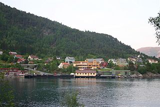 <span class="mw-page-title-main">Lavik</span> Former municipality in Sogn og Fjordane, Norway