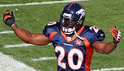 Dawkins in 2009 with the Broncos Brian Dawkins.JPG