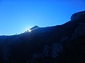 Zonsondergang van de zon bij de equinox gezien vanaf de Pizzo Vento-site in Fondachelli Fantina, Sicilië