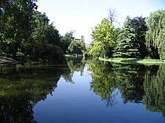 Veduta del lago di Saint-Mandé.