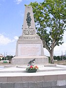 Le monument tel qu'il subsiste encore aujourd'hui à l'emplacement de ce qui était la caserne Niel