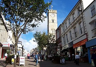 <span class="mw-page-title-main">Redruth</span> Town and civil parish in Cornwall, England