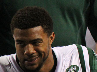 <span class="mw-page-title-main">Aaron Maybin</span> American gridiron football player (born 1988)