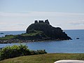 Ruiny hradu Dunyvaig Castle, pevnosti klanu MacDonald v 16. storočí