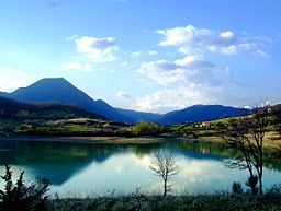 Lago di Castel San Vincenzo