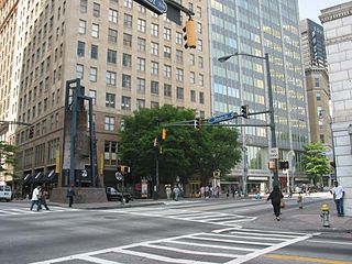 <span class="mw-page-title-main">Five Points, Atlanta</span> Five-street intersection and district in Downtown Atlanta, Georgia, United States