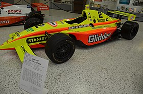 Stewarts Fahrzeug im Indianapolis Motor Speedway Museum