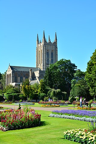 <span class="mw-page-title-main">Bury St Edmunds</span> Town in Suffolk, England