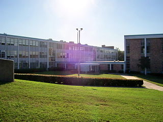 <span class="mw-page-title-main">Franklin D. Roosevelt High School (Texas)</span> Public school in Dallas, Texas, United States