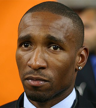 <span class="mw-page-title-main">Jermain Defoe</span> English footballer (born 1982)