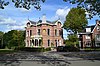 Villa Maria, het oorspronkelijke woonhuis van de directeur van het buitengesticht Sint-Joris, gebouwd in neorenaissancestijl.