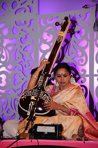 <span class="mw-page-title-main">Sudha Ragunathan</span> Indian Carnatic classical vocalist