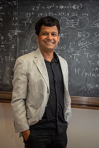 <span class="mw-page-title-main">Atish Dabholkar</span> Indian theoretical physicist