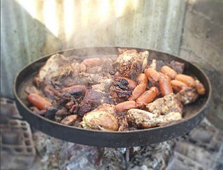 <span class="mw-page-title-main">Discada</span> Grilled meat dish from North Mexican cuisine