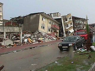 <span class="mw-page-title-main">1999 İzmit earthquake</span> Earthquake in Kocaeli Province, Turkey