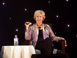 Jennifer Rhodes 2006.jpg