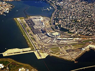 <span class="mw-page-title-main">LaGuardia Airport</span> Airport in East Elmhurst, Queens, New York City, U.S.