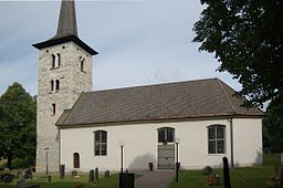 Hovsta kyrka i juni 2006