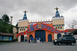 De ingang van het park op de 20ste verjaardag.