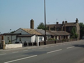 Single storey cottages on Southfield Lane - geograph.org.uk - 26464.jpg