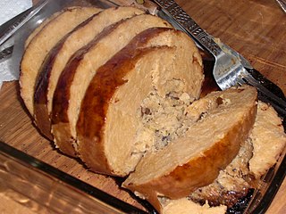 <span class="mw-page-title-main">Tofurkey</span> Meat substitute in the form of a loaf or casserole of vegetarian protein