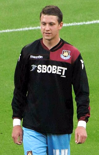 <span class="mw-page-title-main">George Moncur</span> English footballer (born 1993)