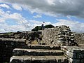 Restane av det sørlege kornlageret ved Housesteads, med pilarar under golvet for å hjelpa med ventilering.