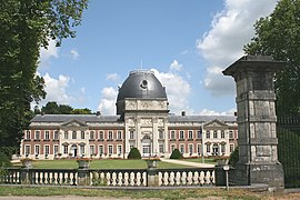 Reforma de la abadía de Heylissem en Opheylissem en castillo de placer (cúpula)