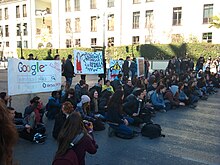 Protestes Retallades Consell - Lluís Vives.JPG