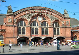 <span class="mw-page-title-main">Bremen Hauptbahnhof</span> Railway station in Bremen, northwest Germany