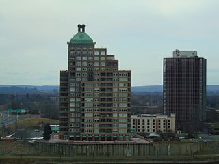 <span class="mw-page-title-main">East Hartford, Connecticut</span> Town in Connecticut, United States