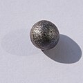 Niobium bead with oxide layer