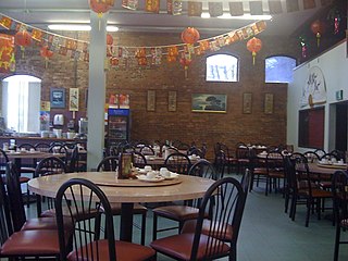 <span class="mw-page-title-main">Fong Chong</span> Defunct grocery and restaurant in Portland, Oregon, U.S.