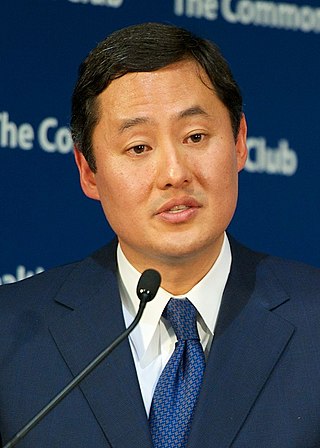 <span class="mw-page-title-main">John Yoo</span> American attorney and former government official (born 1967)