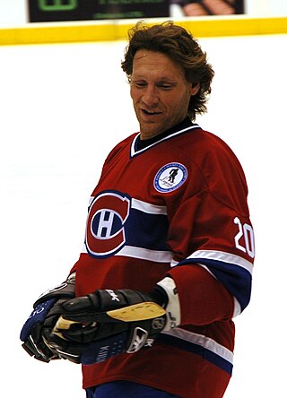 <span class="mw-page-title-main">Jyrki Lumme</span> Finnish ice hockey player