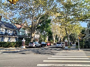 West Midwood at the corner of Rugby Road and Foster Road