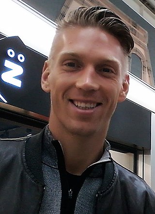 <span class="mw-page-title-main">Bartosz Salamon</span> Polish footballer (born 1991)